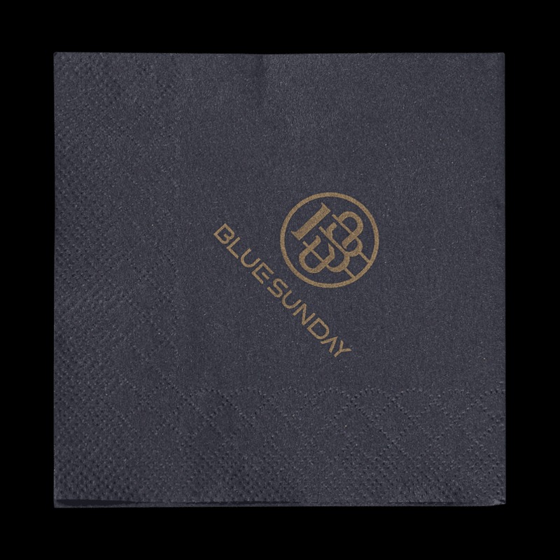 المناديل الورقية الملونة المطبوعة متعددة الاستخدامات تعزز التجربة الشاملة للحدث