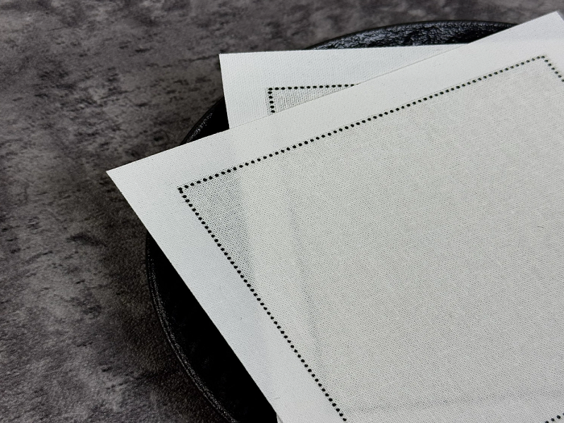 ما هي الفوائد الرئيسية لاستخدام المناديل القماشية على المناديل الورقية؟